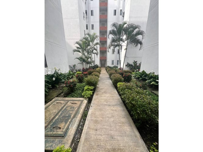 Apartamento de 3 alcobas en venta en La Hacienda, Cali, 98 m² · foto 2 de 24
