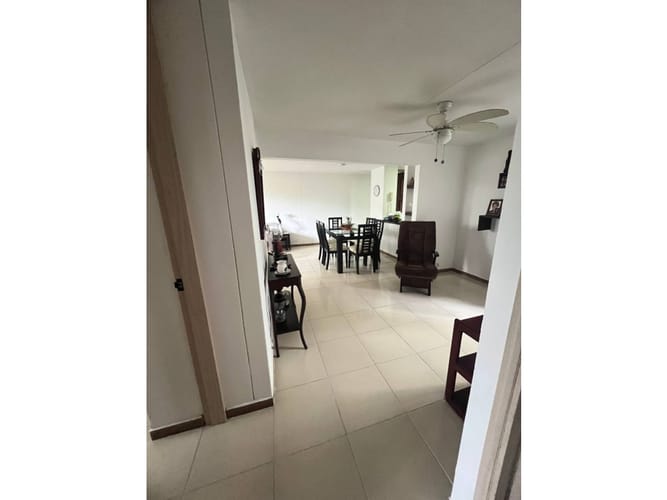 Apartamento de 3 alcobas en venta en La Hacienda, Cali, 98 m² · foto 14 de 24