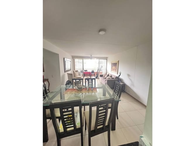 Apartamento de 3 alcobas en venta en La Hacienda, Cali, 98 m² · foto 21 de 24