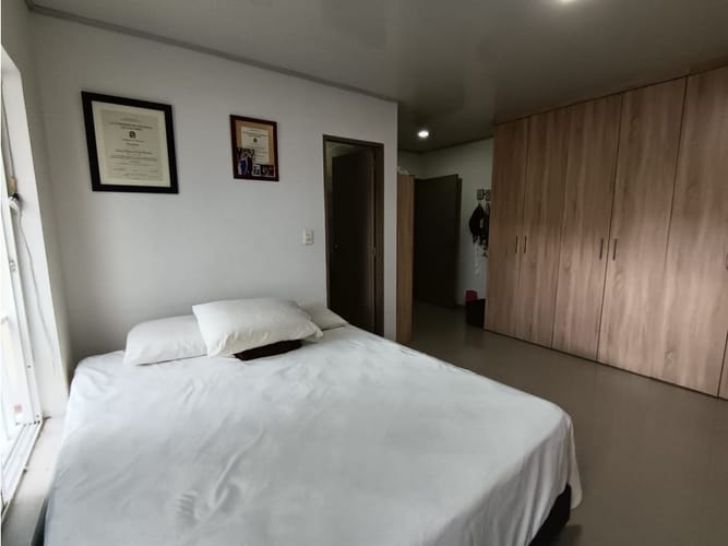 Casa de 6 alcobas en venta en Vipasa, Cali, 350 m² · foto 12 de 24