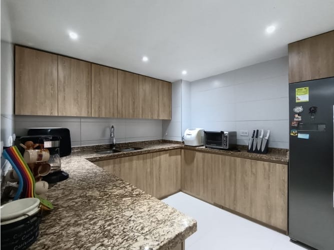 Casa de 6 alcobas en venta en Vipasa, Cali, 350 m² · foto 16 de 24