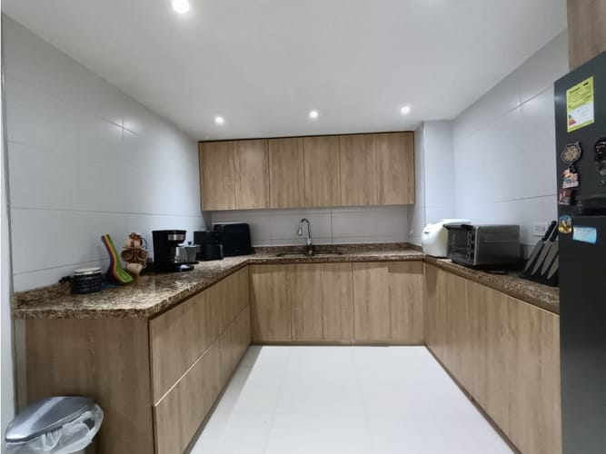 Casa de 6 alcobas en venta en Vipasa, Cali, 350 m² · foto 18 de 24