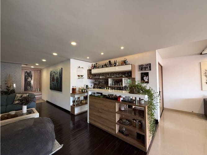 Apartamento de 6 alcobas en venta en Santa Teresita, Cali, 400 m² · foto 6 de 19