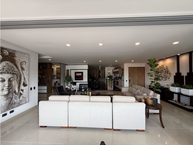 Apartamento de 6 alcobas en venta en Santa Teresita, Cali, 400 m² · foto 8 de 19