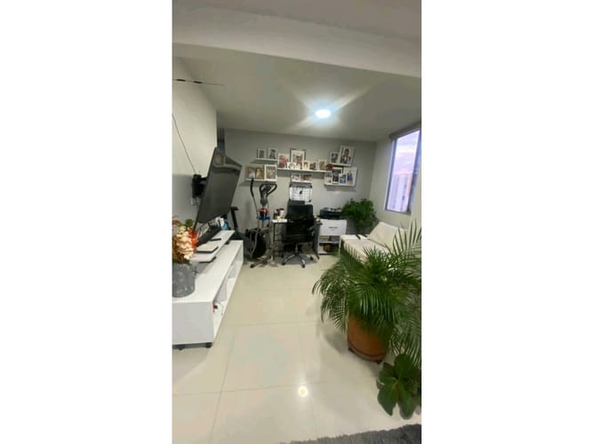 Apartamento en venta en Valle Del Lili, Cali · foto 3 de 15