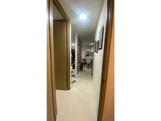 Apartamento en venta en Valle Del Lili, Cali · foto 5 de 15