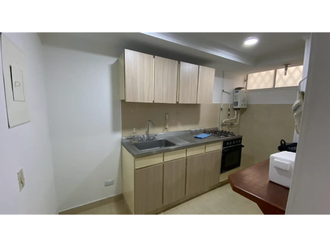 Apartamento de 3 alcobas en venta en Napoles, Cali, 87 m² · foto 3 de 11