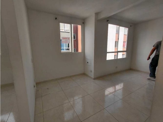 Apartamento de 2 alcobas en venta en Alfonso Lopez I Etapa, Cali, 43 m² · foto 6 de 13