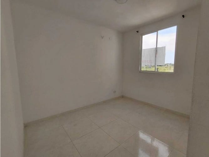 Apartamento de 2 alcobas en venta en Alfonso Lopez I Etapa, Cali, 43 m² · foto 7 de 13
