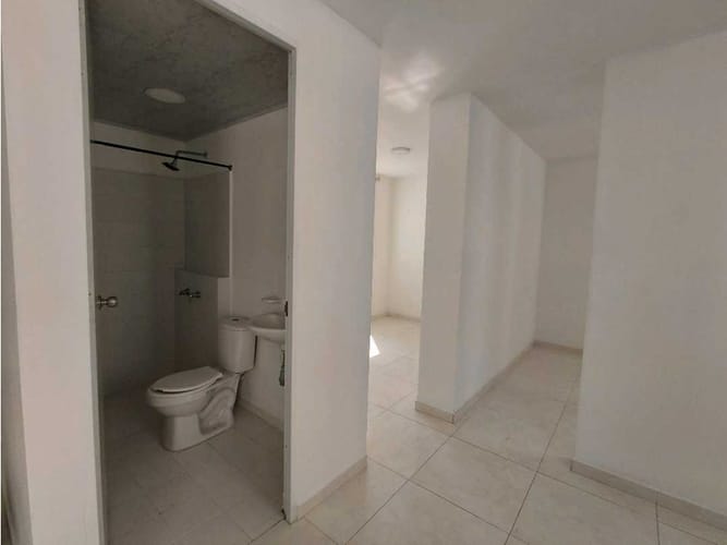 Apartamento de 2 alcobas en venta en Alfonso Lopez I Etapa, Cali, 43 m² · foto 9 de 13