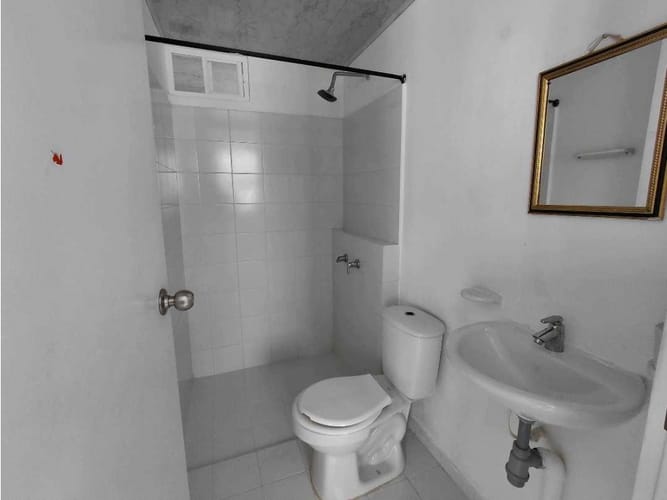 Apartamento de 2 alcobas en venta en Alfonso Lopez I Etapa, Cali, 43 m² · foto 10 de 13