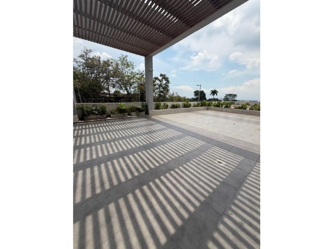 Apartamento de 2 alcobas en venta en Cristales, Cali, 93 m² · foto 12 de 24