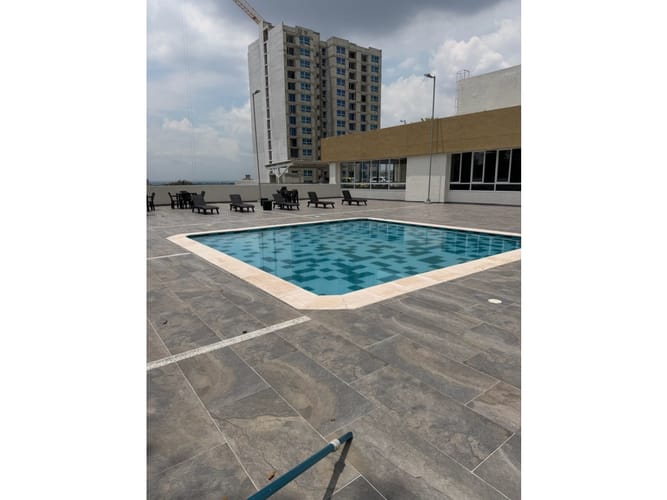 Apartamento de 2 alcobas en venta en Cristales, Cali, 93 m² · foto 15 de 24