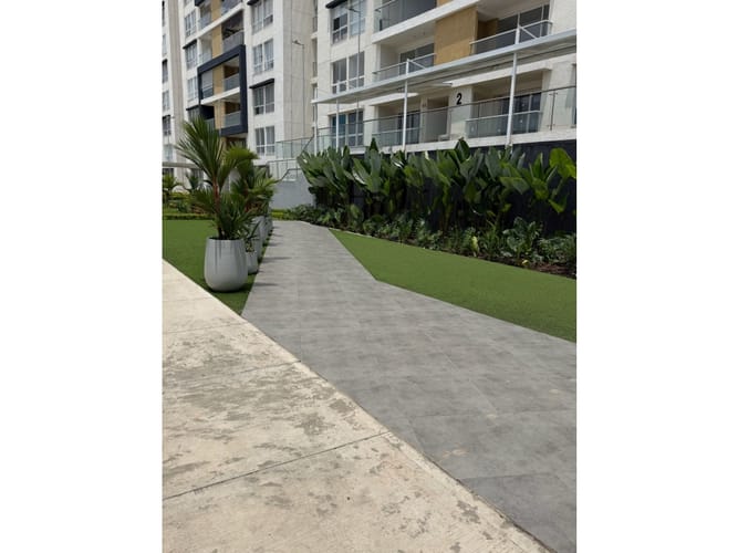 Apartamento de 2 alcobas en venta en Cristales, Cali, 93 m² · foto 17 de 24