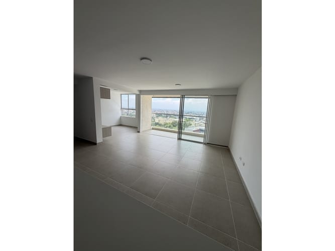 Apartamento de 2 alcobas en venta en Cristales, Cali, 93 m² · foto 20 de 24