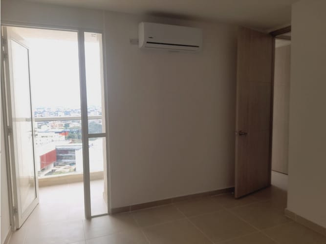 Apartamento de 2 alcobas en venta en Cristales, Cali, 93 m² · foto 21 de 24