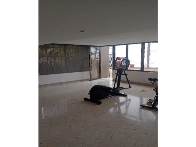 Apartamento en venta en Santa Teresita, Cali · foto 8 de 24