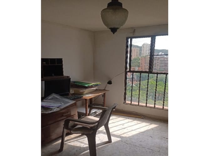 Apartamento en venta en Santa Teresita, Cali · foto 17 de 24