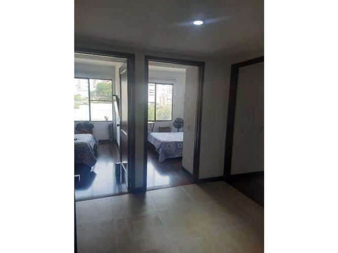 Apartamento de 4 alcobas en venta en Santa Rita, Cali, 195 m² · foto 9 de 12