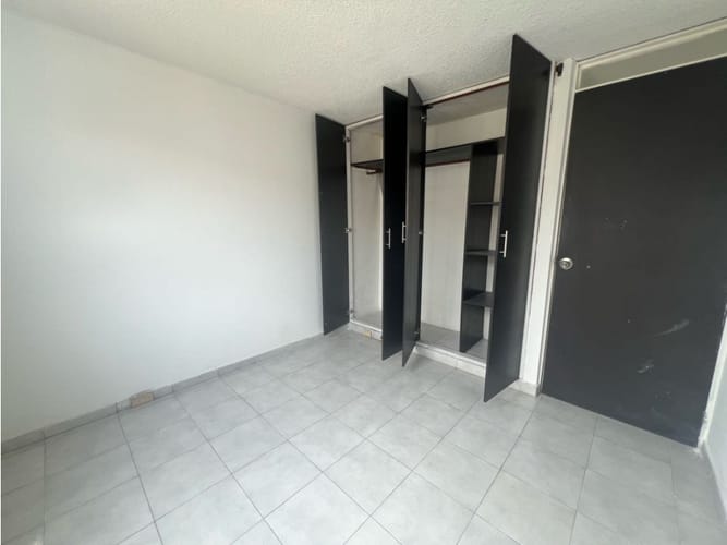 Apartamento en venta en Cañaverales, Cali · foto 10 de 13
