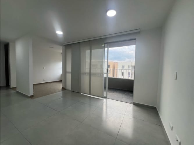 Apartamento en venta en Brisas De Los Alamos, Cali · foto 13 de 22