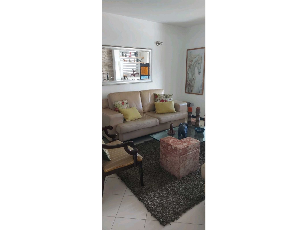 Apartamento en venta en Versalles, Cali · foto 2 de 10