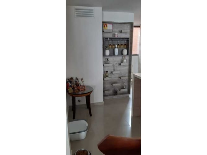 Apartamento de 3 alcobas en venta en El Ingenio, Cali, 300 m² · foto 3 de 24