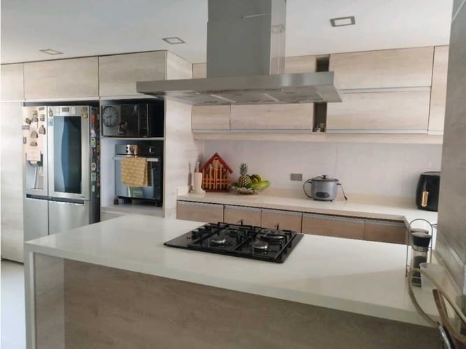 Apartamento de 3 alcobas en venta en El Ingenio, Cali, 300 m² · foto 10 de 24