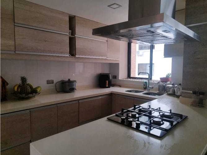 Apartamento de 3 alcobas en venta en El Ingenio, Cali, 300 m² · foto 12 de 24