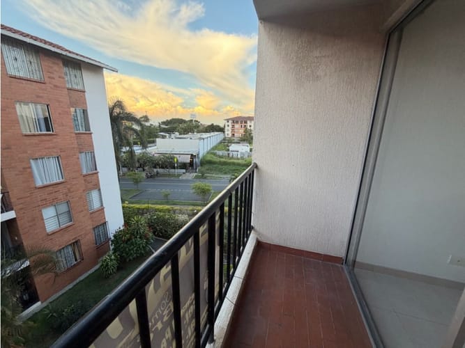 Apartamento de 3 alcobas en venta en El Limonar, Cali, 58 m² · foto 7 de 20