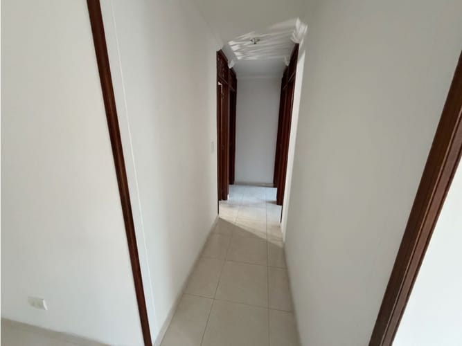 Apartamento de 3 alcobas en venta en El Limonar, Cali, 58 m² · foto 9 de 20