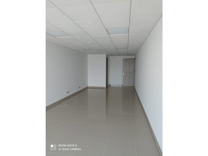 Oficina en arriendo en Manga, Cartagena, 47 m² · foto 7 de 10
