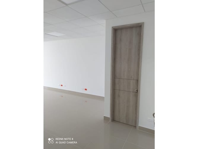 Oficina en arriendo en Manga, Cartagena, 47 m² · foto 8 de 10