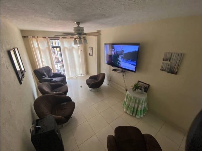 Casa de 8 alcobas en venta en Colseguros Andes, Cali, 360 m² · foto 15 de 20