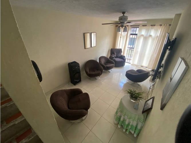Casa de 8 alcobas en venta en Colseguros Andes, Cali, 360 m² · foto 16 de 20