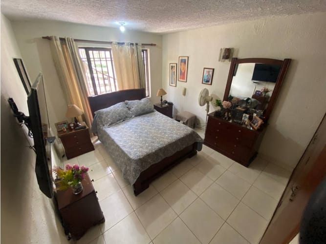 Casa de 8 alcobas en venta en Colseguros Andes, Cali, 360 m² · foto 17 de 20