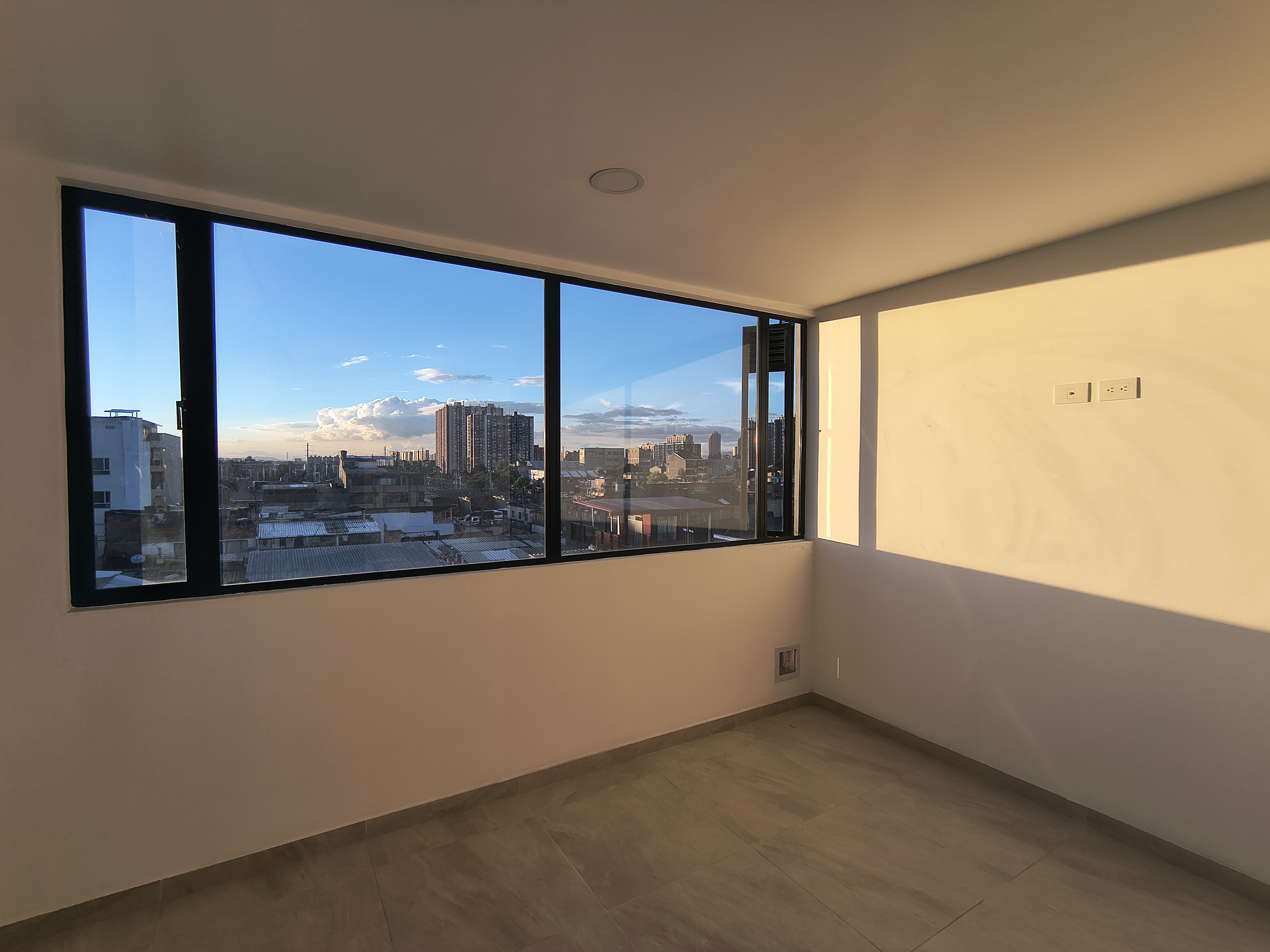 Apartamento en Arriendo en Comuneros, Bogotá en La Asuncion