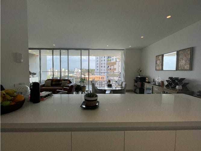 Apartamento de 3 alcobas en venta en Normandia, Cali, 221 m² · foto 3 de 24