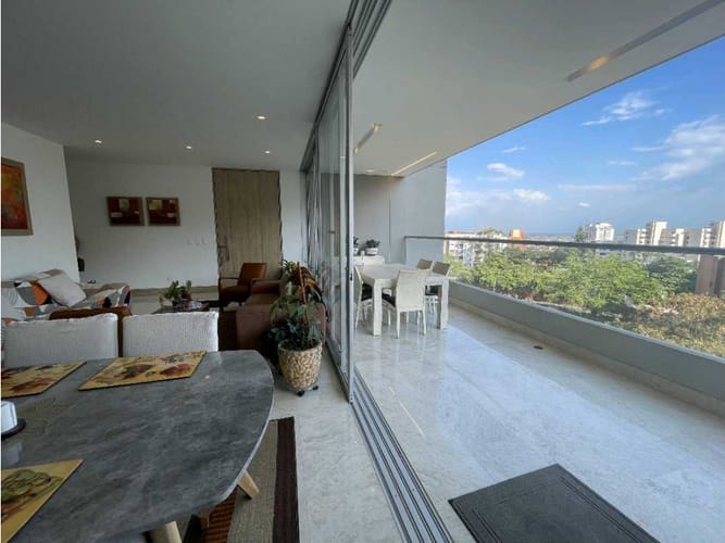 Apartamento de 3 alcobas en venta en Normandia, Cali, 221 m² · foto 5 de 24