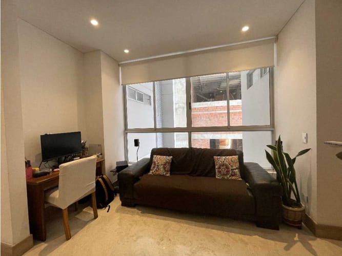 Apartamento de 3 alcobas en venta en Normandia, Cali, 221 m² · foto 16 de 24