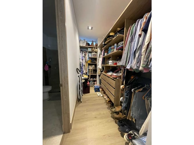 Apartamento de 3 alcobas en venta en Normandia, Cali, 221 m² · foto 21 de 24