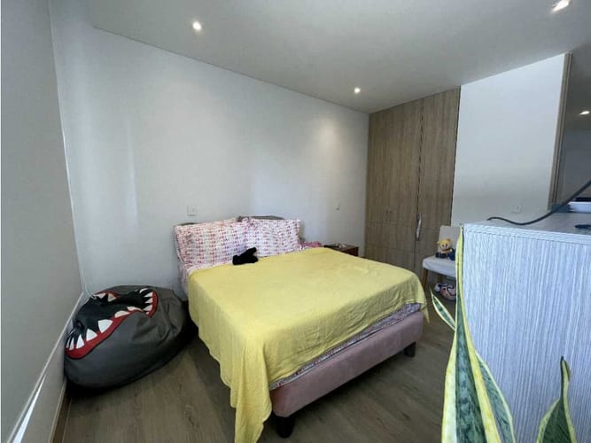 Apartamento de 3 alcobas en venta en Normandia, Cali, 221 m² · foto 22 de 24