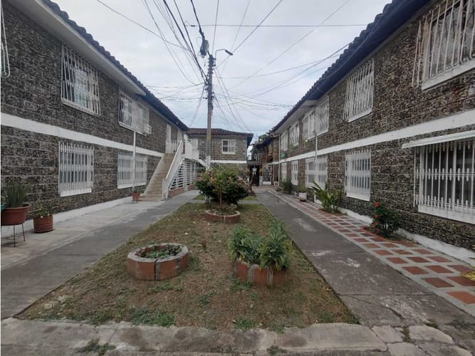 Casa de 3 alcobas en venta en El Faro, Cali, 75 m² · foto 2 de 14