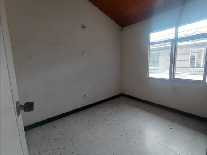 Casa de 3 alcobas en venta en El Faro, Cali, 75 m² · foto 6 de 14