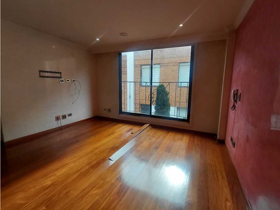 Casa en venta en Las Lomas, Bogotá · foto 12 de 21