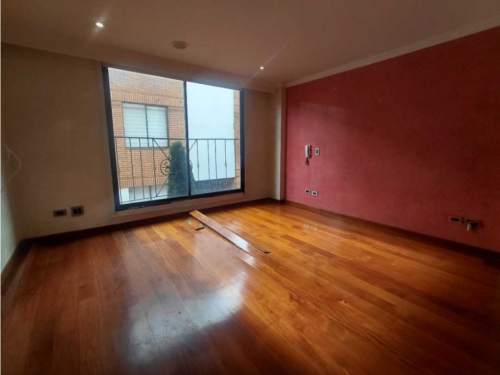 Casa en venta en Las Lomas, Bogotá · foto 13 de 21