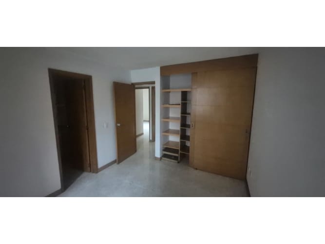 Apartamento de 3 alcobas en venta en El Refugio, Cali, 62 m² · foto 9 de 11