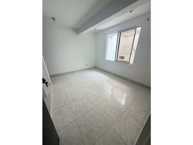 Casa de 5 alcobas en venta en San Pedro, Cali, 200 m² · foto 7 de 24