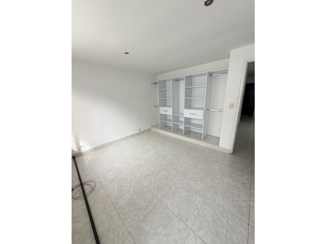 Casa de 5 alcobas en venta en San Pedro, Cali, 200 m² · foto 17 de 24