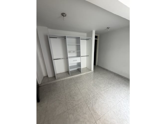 Casa de 5 alcobas en venta en San Pedro, Cali, 200 m² · foto 21 de 24